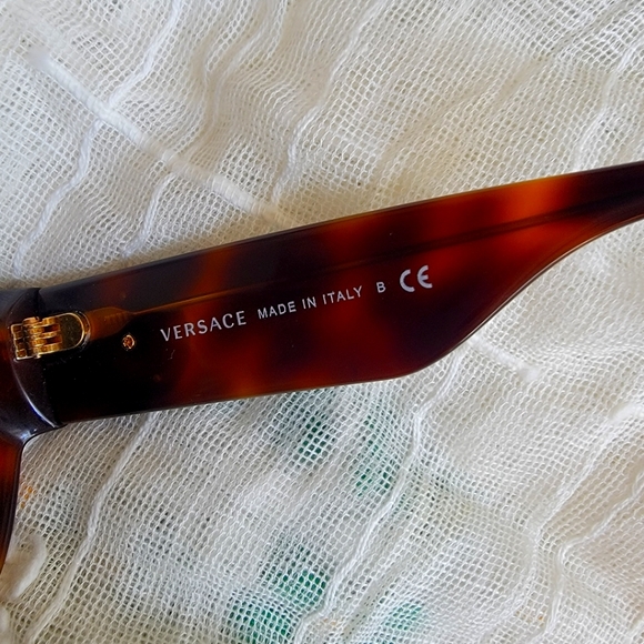 Authentic Versace Sunglasses - Picture 6 of 7